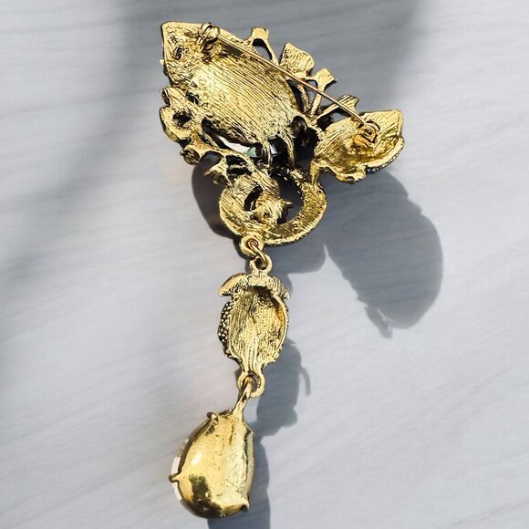 Large Statement Brooch Green Blue Peacock Dangling Glass Stones Gold Tone 3 in - Picture 4 of 4